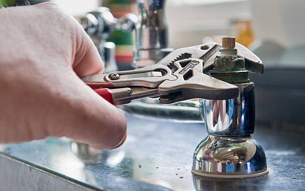 Best Emergency water extraction  in Halstead, KS